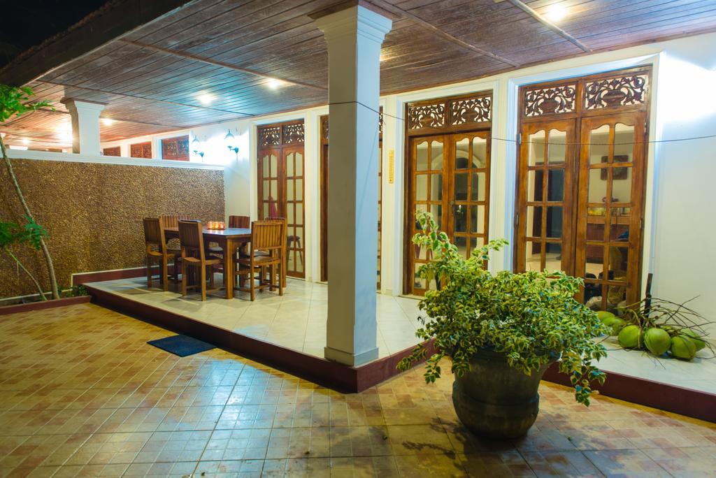 Czech House Villa Tangalle Exterior foto